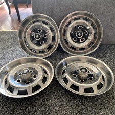 Jaguar Series 2-3 Chrome Wheel Trims with Springs Set of 4 vintage original 