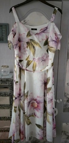 Ladies dress - m&co,