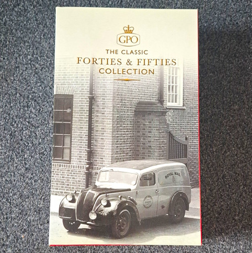 Corgi royal mail - royal, classic