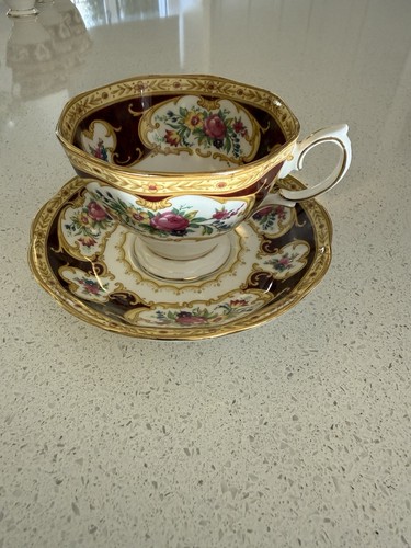 Bone china vintage - bone, royal