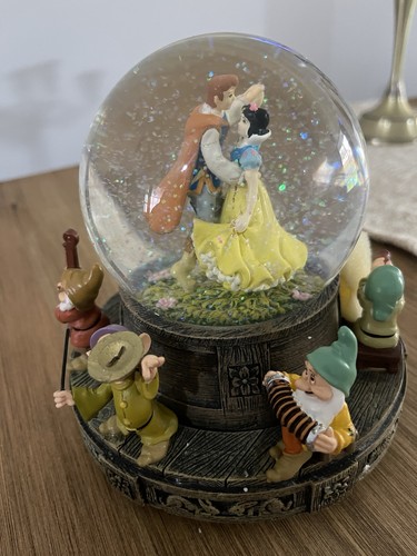 Disney snow white - disney, musical