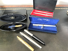 COLLECTION OF VARIOUS PENS PARKER, WATERMAN, LADY SHEAFFER & L'PLUME.