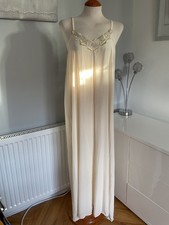 Vintage Size 16 to 18 Sateen