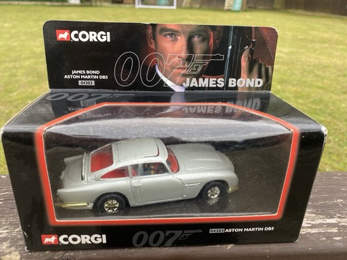 Corgi 04303 classic james bond - corgi,