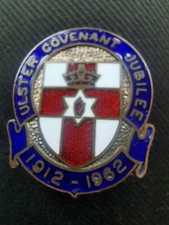 1912-1962 Jubilee Northern Ireland Ulster Covenant Enamel Pin Badge