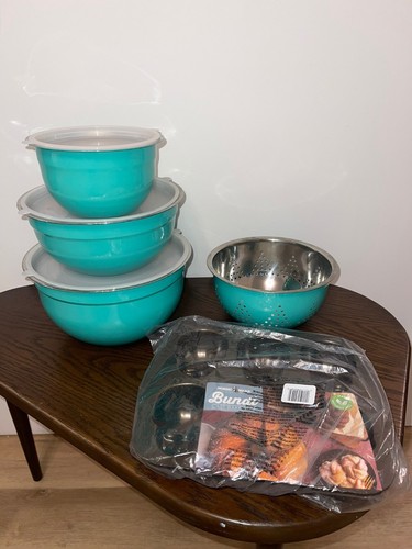 Teal mixing bowl colander - &,