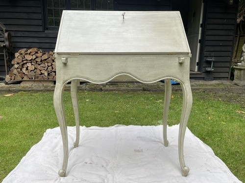 Antique bureau reproduction - bureau,