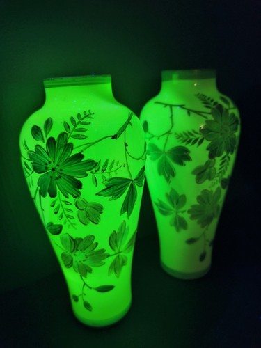 Pair vintage victorian uranium - vintage,