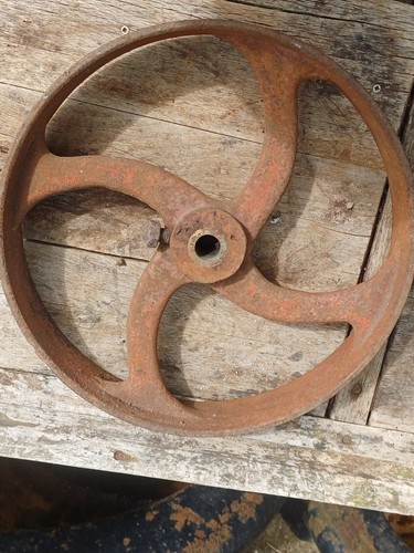 Heavy antique cast - heavy,