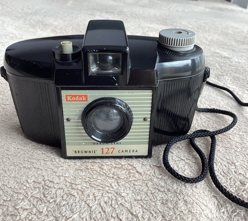 Vintage kodak brownie 127 - brownie, film