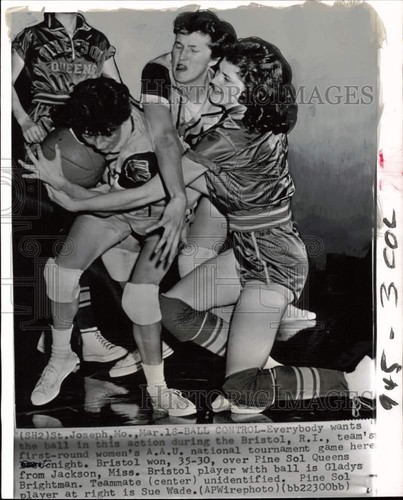 1957 press photo - photo, &