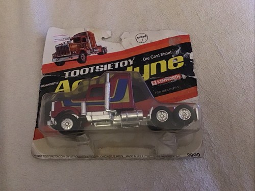 Tootsietoy kenworth aerodyne - -,