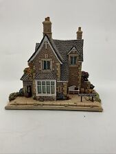 Lilliput Lane Handmade "APPLEBY EAST" L2045 Boxed (S)