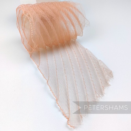 Diagonal pleated crinoline - pleated,