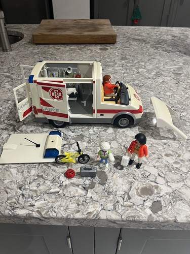 Playmobil 4221 ambulance - 4221,