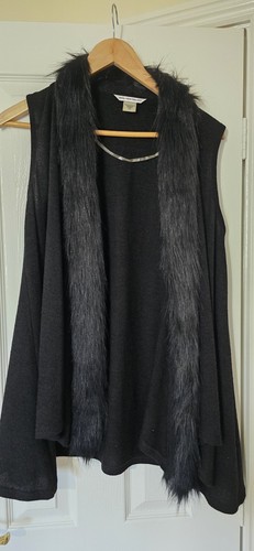 Knitwear with neck fur gilet - knitwear,