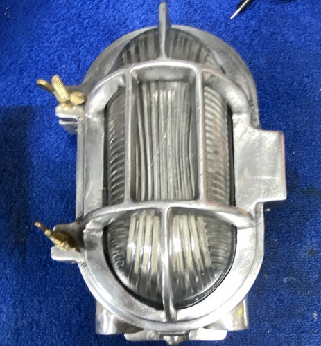 Oval bulkhead wall light metal - oval,