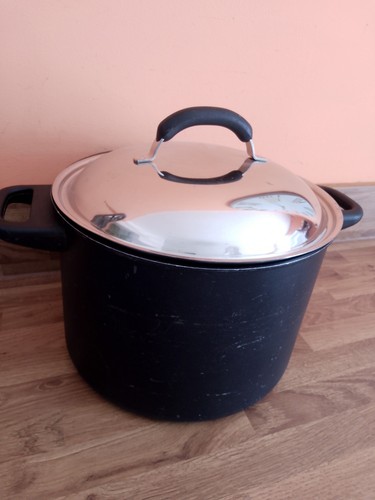 Vrai gourmet stockpot stew - stockpot,
