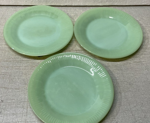 Three jadeite salad - jadeite, plates