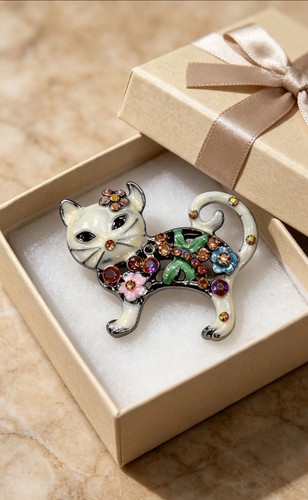 Cream enamel crystal - enamel,