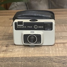 Sakura Pak 300 Camera