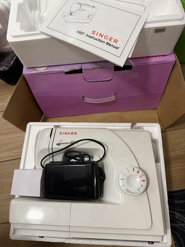 Singer 1507 sewing machine - singer,