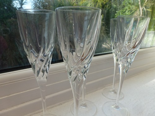 Royal doulton elegance - royal,