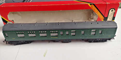 Hornby r934 gauge coach - gauge,