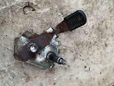 Stub Axle & Height Adjustment Lever, 2009 Champion R484 Petrol Lawn Mower. (II)