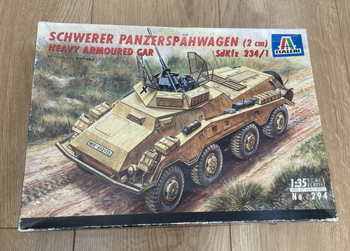 Italeri model kit 294 - italeri,
