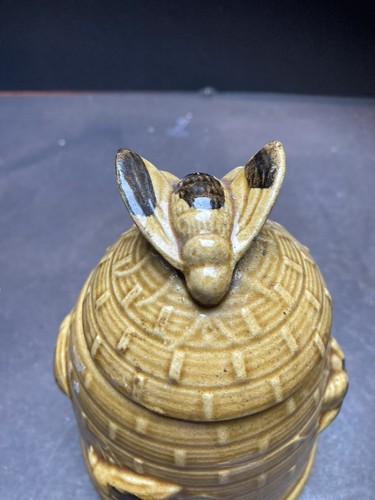 Vintage bee honeypot - vintage,