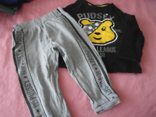 George pudsey pyjamas black - george:, pyjamas: