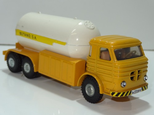 Joal spain 208 - 208, tanker