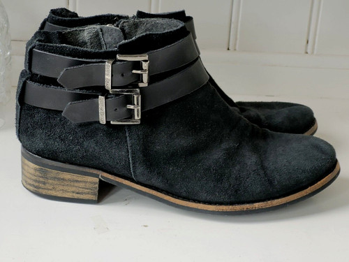 Red dead ankle boots - or,
