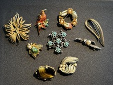 Job Lot Vintage Brooches Inc Sarah Coventry And Jewelcraft