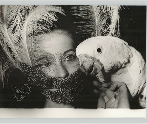 Vintage woman wearing feathers - wearing,