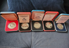 5x  Queen Elizabeth Silver Proof Coins (925 ) with COA, Case each coin 28.28g