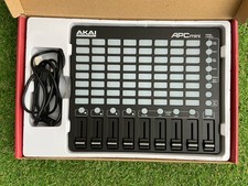 Akai APC Mini Keyboard Pad boxed (B98)