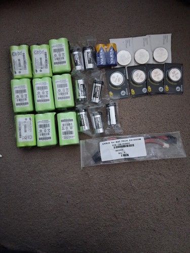 Joblot batteries house - of,