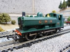 Hornby GWR 0-6-0PT loco R041 for OO gauge model train set