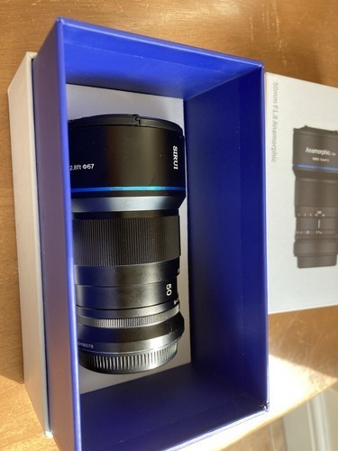 Sirui 50mm 8 anamorphic - f/1.8,