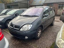 RENAULT SCENIC  2001 FRONT BUMPER WITH FOGS GREY TEB66  BREAKING SPARES
