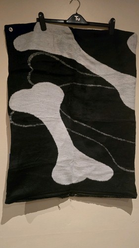 Brand new deluxe fleece dog - brand,