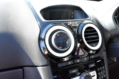 Corsa air vent gauge - d, adaptor
