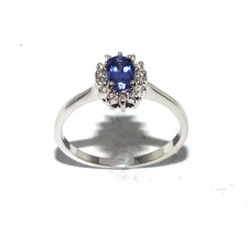 Ladies 9ct white gold ring set