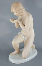 VINTAGE WALLENDORF NUDE FEMALE