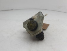 1997 VOLKSWAGEN 1200 D LWB Brake Master Cylinder Assembly