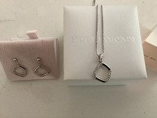 Hot diamonds set lovely - diamonds,