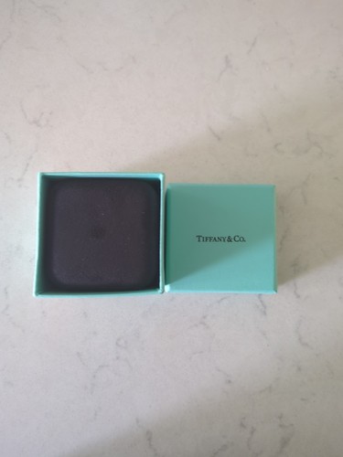 Ring box tiffany - by, and
