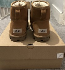 Ugg Mini classic ll Boots